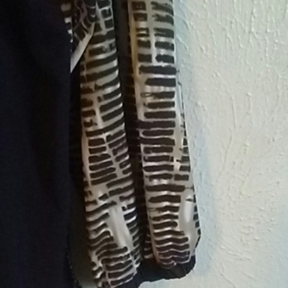 Linea (by Louis Deli' Olio)Brown Blouse - Picture 5 of 8